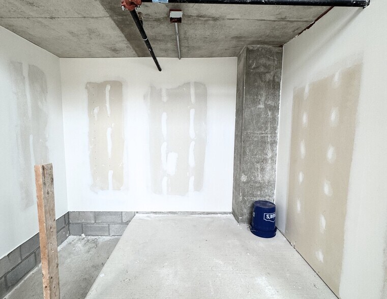 More Photos Of 39 E Hubbard Ave, Columbus Apartments For Lease