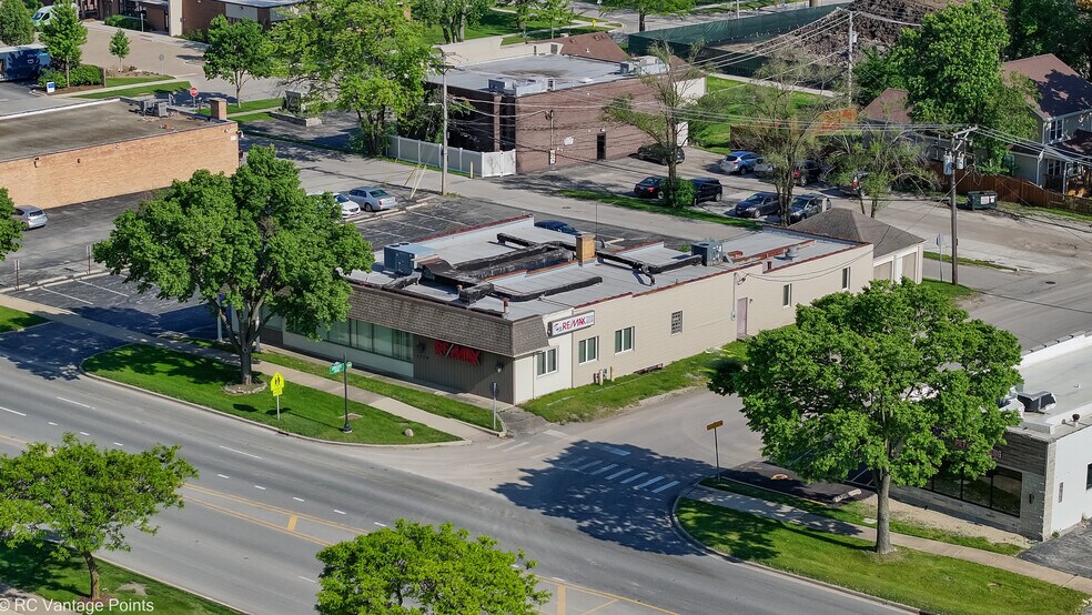 More Photos Of 1219 Ogden Ave, Downers Grove Office For Sale