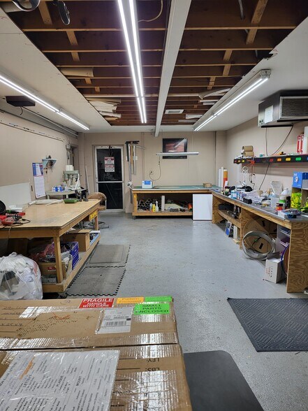 More Photos Of 3180 Genesee St, Buffalo Warehouse For Lease