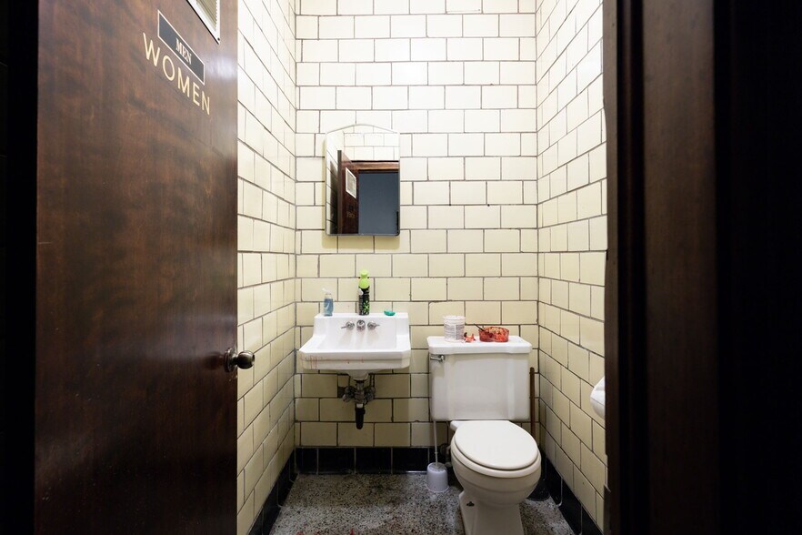 More Photos Of 234-238 6th St NE, Canton General Retail For Sale