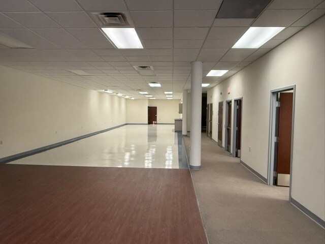 More Photos Of 20 E Main St, Nanticoke Office For Lease