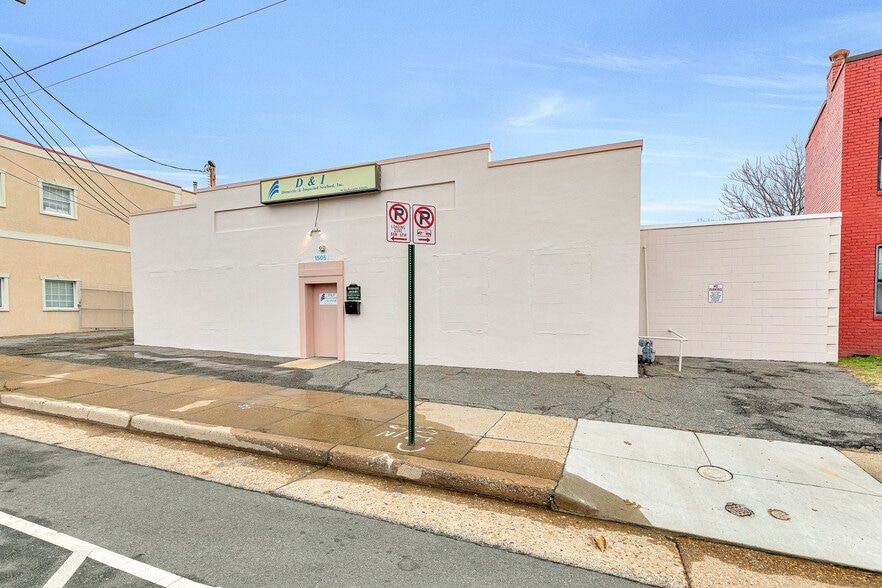 More Photos Of 1505 Brook Rd, Richmond Warehouse For Sale