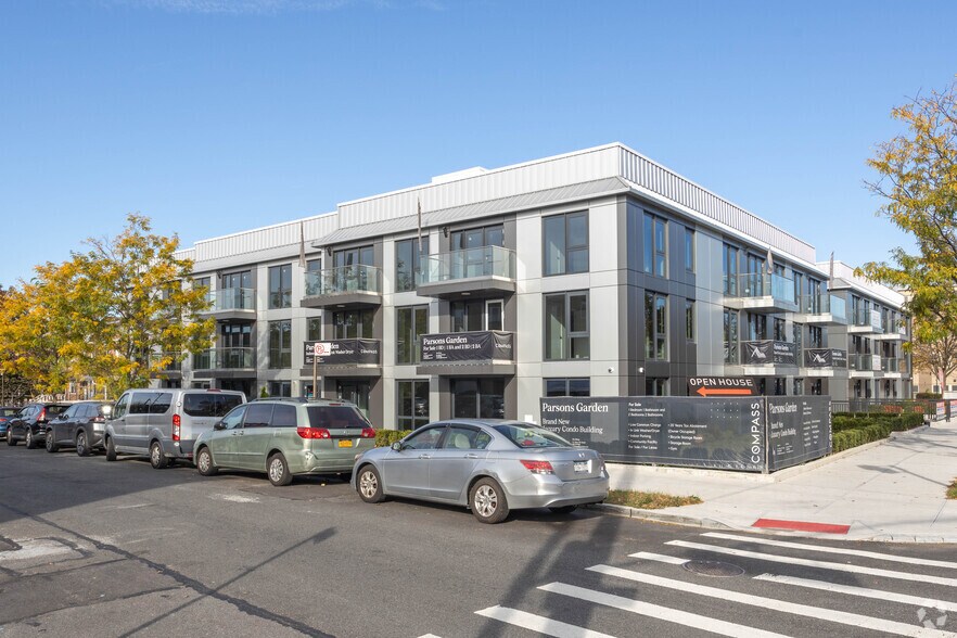 More Photos Of 15353 77th Ave, Flushing Medical For Lease