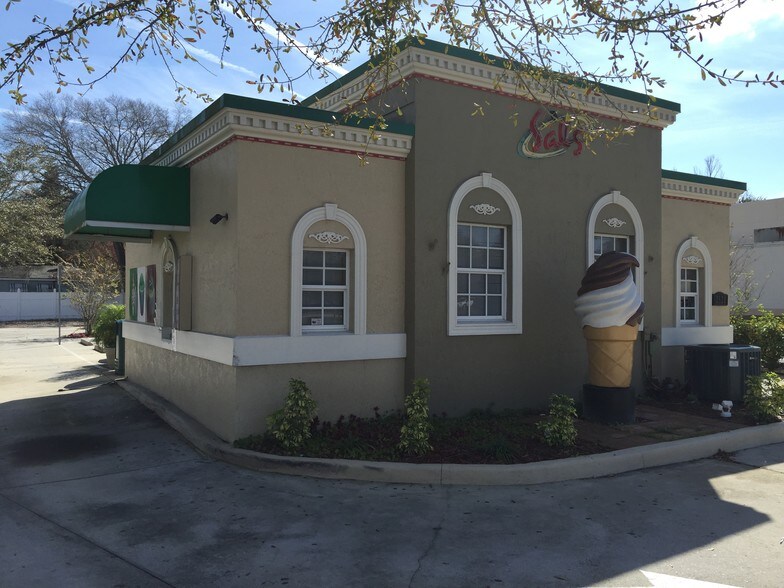 More Photos Of 2521 French Ave, Sanford Fast Food For Sale