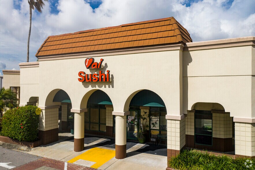 More Photos Of 8411-8419 N Dale Mabry Hwy, Tampa Unknown For Lease