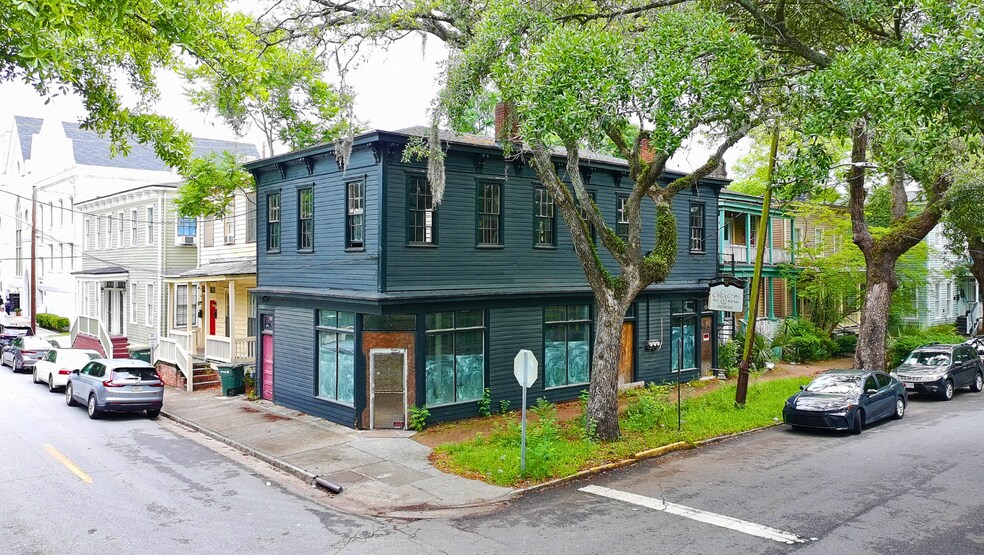 Primary Photo Of 222 W Duffy St, Savannah Storefront Retail Residential For Lease