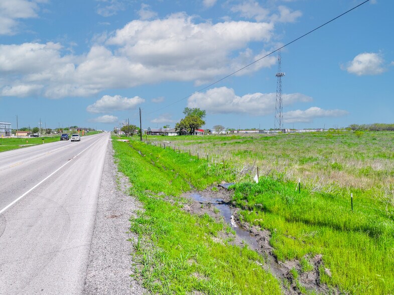 More Photos Of TBD TX-205 Highway, Terrell Land For Lease