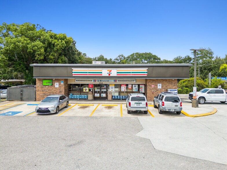 More Photos Of 2925 Corrine Dr, Orlando Service Station For Sale