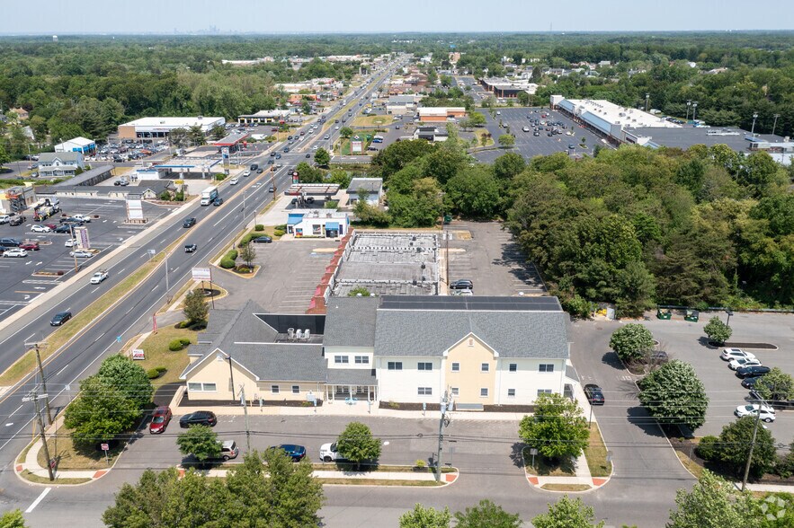 More Photos Of 5070 Route 42, Turnersville Office For Lease