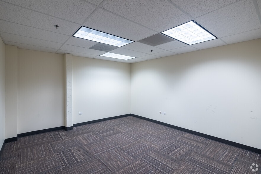 More Photos Of 401 E 124th Ave, Thornton Industrial For Sale