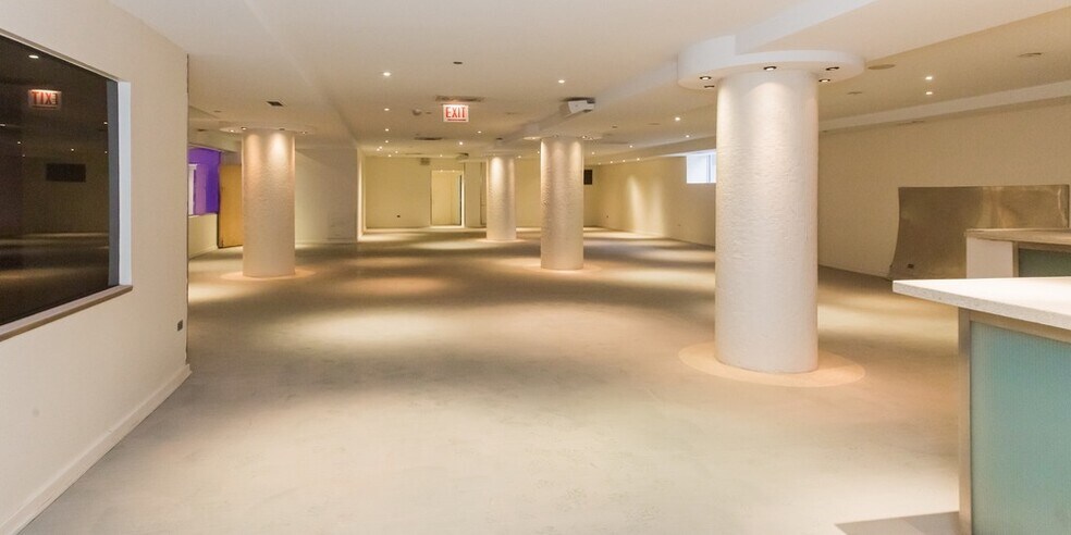 More Photos Of 440 W Randolph St, Chicago Apartments For Sale