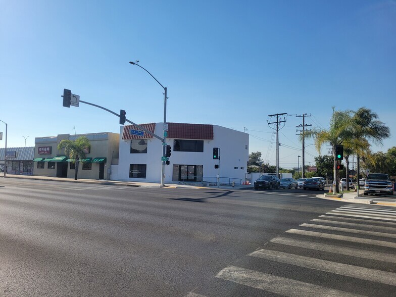 More Photos Of 2101 Pacific Coast Hwy, Lomita Storefront Retail Office For Lease
