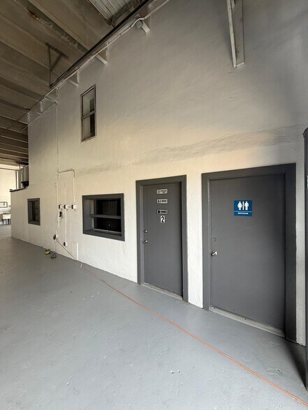 More Photos Of 2313 SW 59th Ave, West Park Auto Repair For Sale