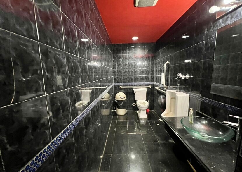 More Photos Of 218 Harrison Ave, Harrison General Retail For Lease