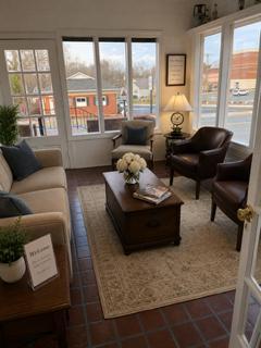 More Photos Of 121 W Center St, Lexington Office Residential For Sale