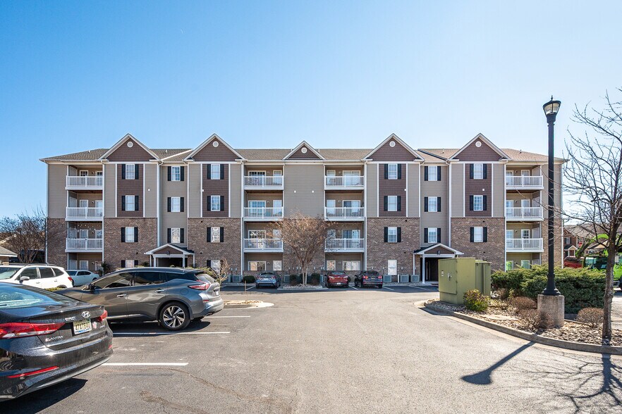 More Photos Of 301 Rotunda St, Lynchburg Apartments For Sale