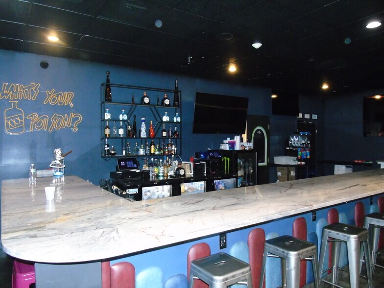 More Photos Of 370 E Main St, Ansonia Restaurant For Sale