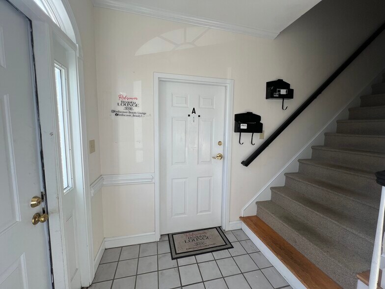 More Photos Of 6516 Dental Ln, Fayetteville Office For Lease