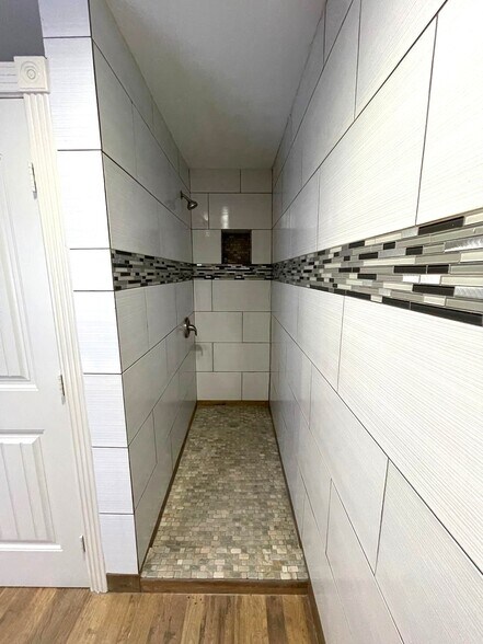 More Photos Of 37937 FM 1774 Rd, Magnolia Warehouse For Sale