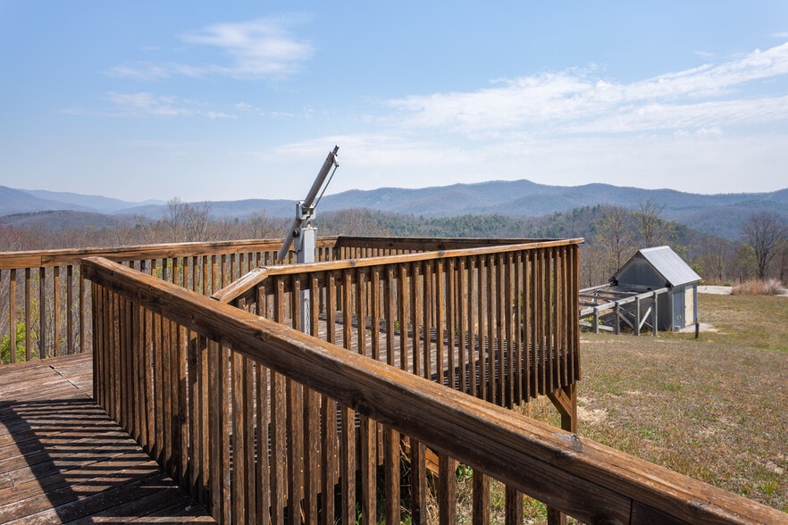 More Photos Of 1 Pari Dr, Rosman Specialty For Sale