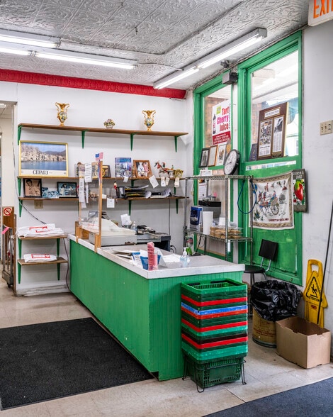 More Photos Of 250 Grant St, Buffalo Storefront For Sale