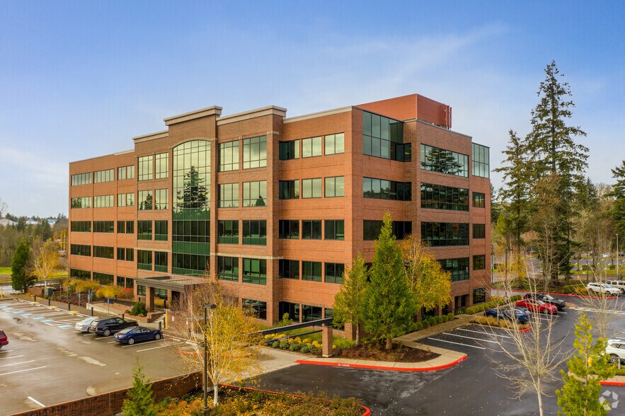 More Photos Of 5500 Meadows Rd, Lake Oswego Office For Lease