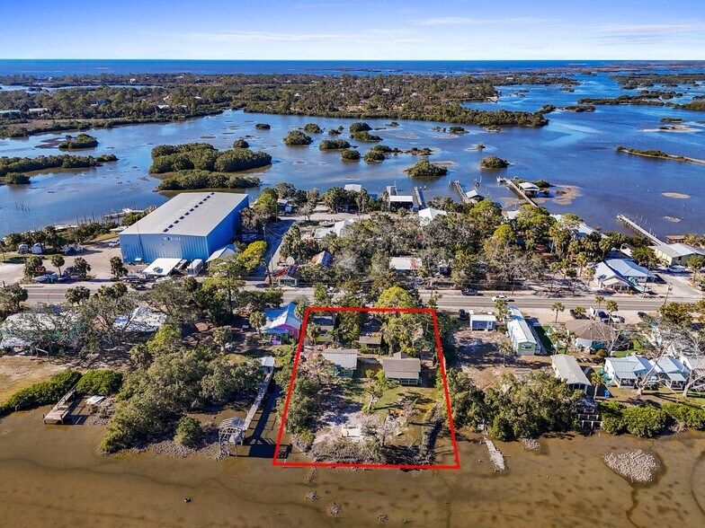 More Photos Of 12685 FL-24, Cedar Key Hotel For Sale