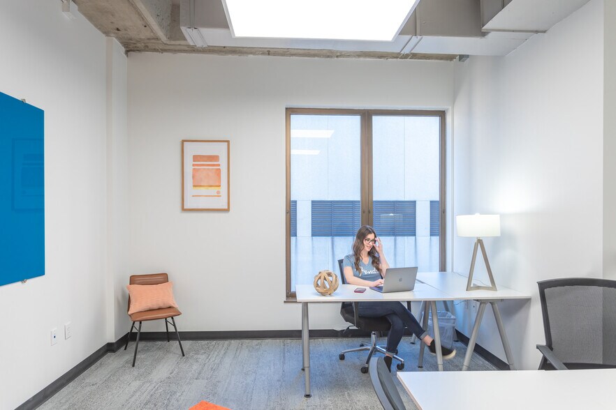 More Photos Of 501 Union St, Nashville Office For Lease