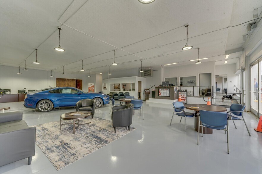 More Photos Of 422-426 E Main St, Trinidad Auto Dealership For Sale