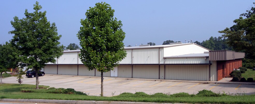 More Photos Of 1155 Cripple Creek Dr, Lawrenceville Warehouse For Lease