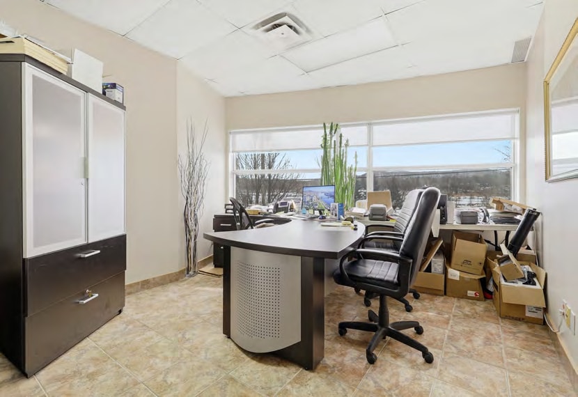 More Photos Of 2090 Rue Bombardier, Ste-Julie Warehouse For Sale