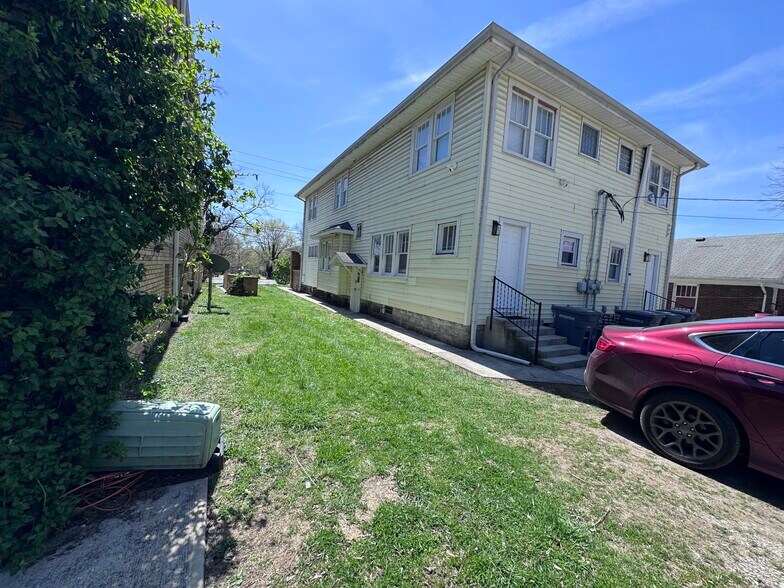 More Photos Of 5222 E Washington St, Indianapolis Apartments For Sale