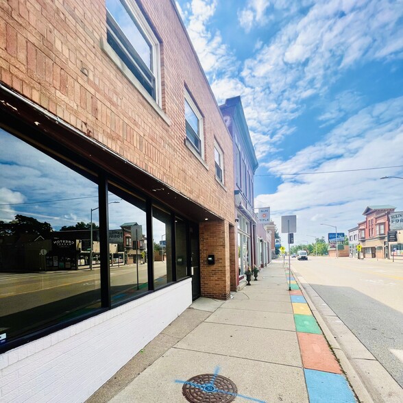 More Photos Of 1414 Plainfield Ave NE, Grand Rapids Storefront For Lease
