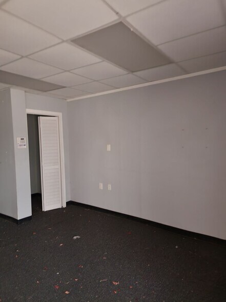 More Photos Of 1383 Gulf To Bay Blvd, Clearwater Unknown For Lease