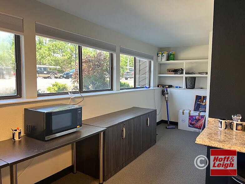 More Photos Of 6438-6444 S Quebec St, Centennial Office For Sale