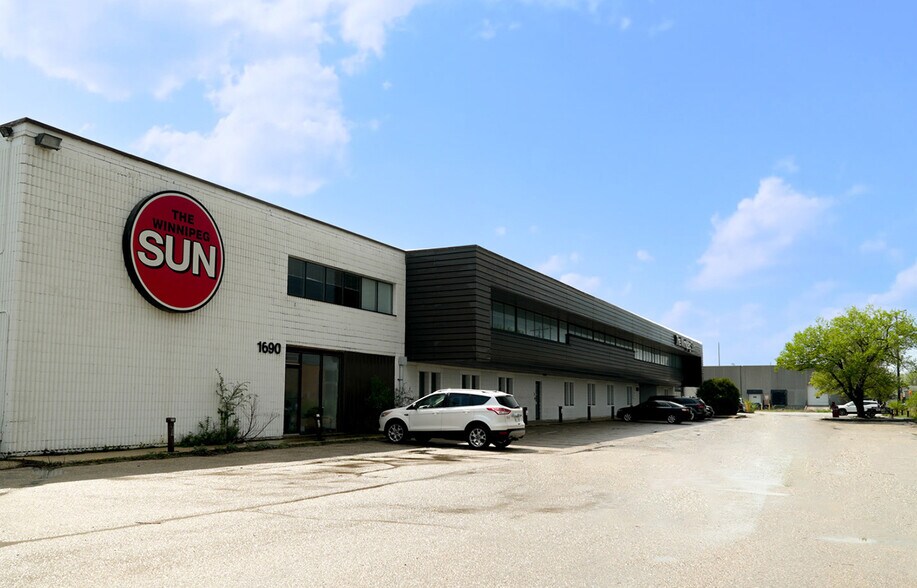 More Photos Of 1700 Church Av, Winnipeg Warehouse For Lease