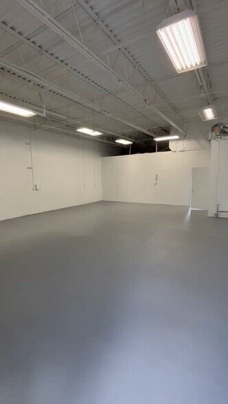 More Photos Of 5265-5272 Tractor Rd, Toledo Unknown For Lease