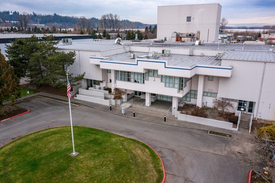 More Photos Of 1515 Puyallup St, Sumner Manufacturing For Sale