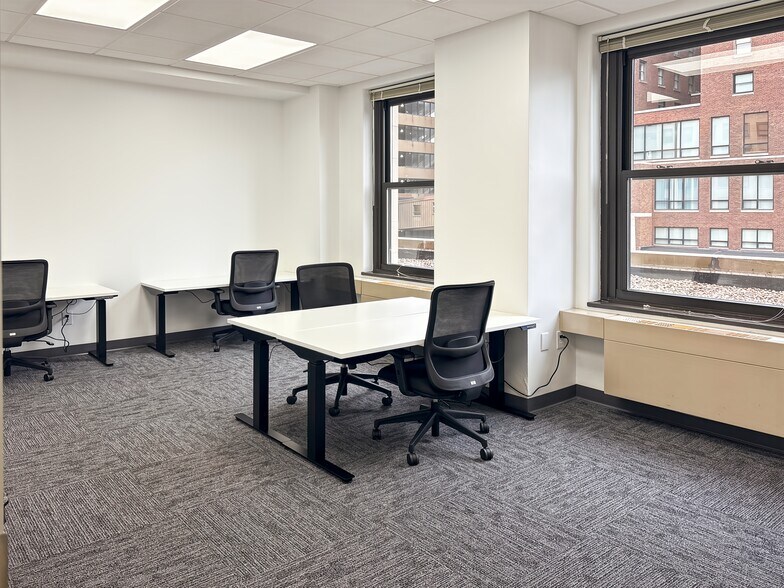 More Photos Of 320 N Meridian St, Indianapolis Coworking Space