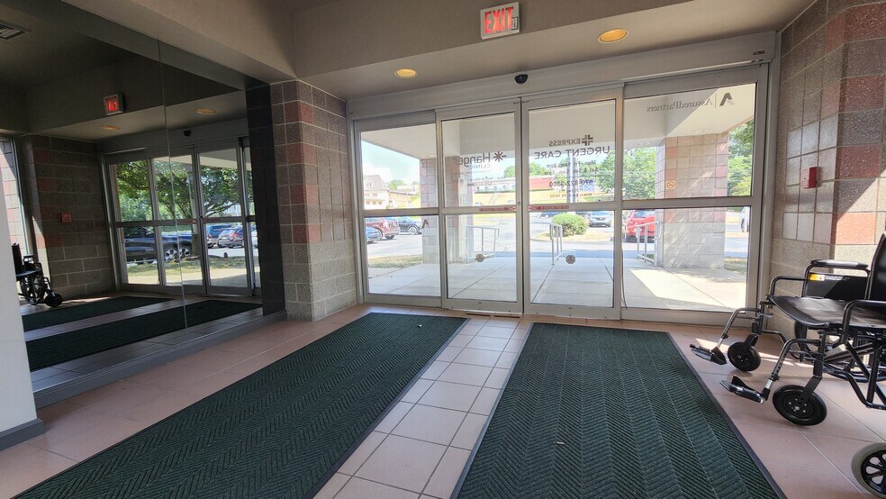 More Photos Of 1130 Highway 315, Wilkes Barre Medical For Sale