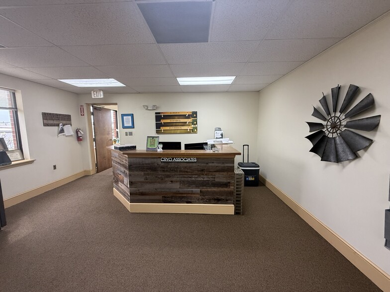 More Photos Of 7905 Airpark Rd, Gaithersburg Light Distribution For Lease