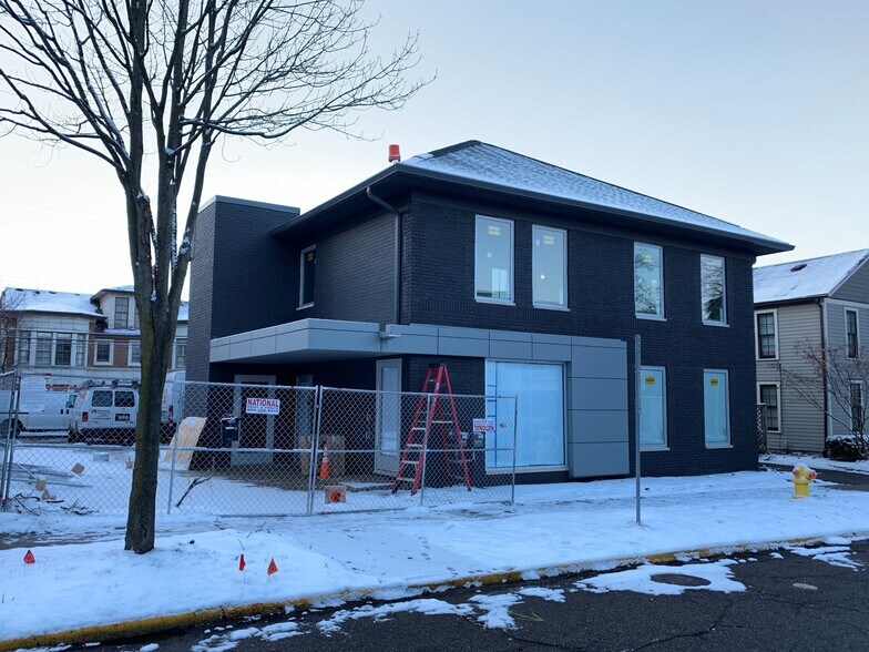 Primary Photo Of 525 W Merrill St, Birmingham Medical For Lease