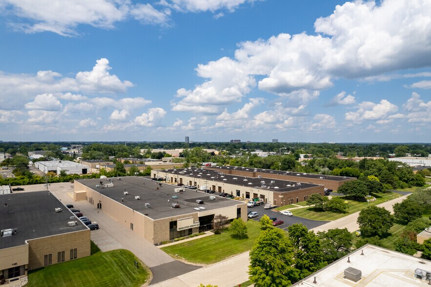More Photos Of 1151 Allen Dr, Troy Manufacturing For Lease