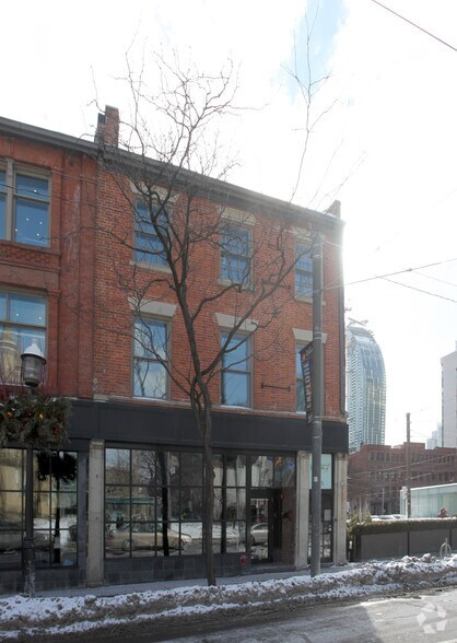 More Photos Of 105-107 King St E, Toronto Storefront Retail Office For Lease