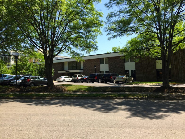 More Photos Of 1100 Navaho Dr, Raleigh Office For Lease