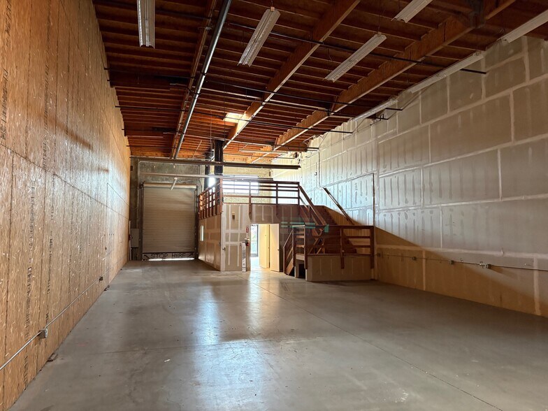 More Photos Of 285 Bel Marin Keys Blvd, Novato Light Manufacturing For Lease