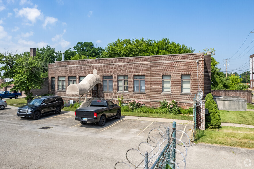 Primary Photo Of 148 E Miller Ave, Akron Industrial For Sale