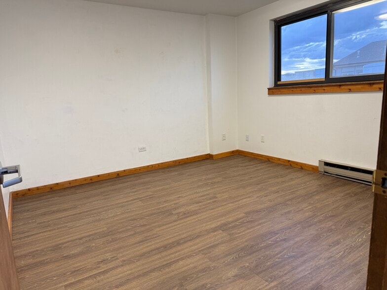 More Photos Of 513 N Link Ln, Fort Collins Warehouse For Lease