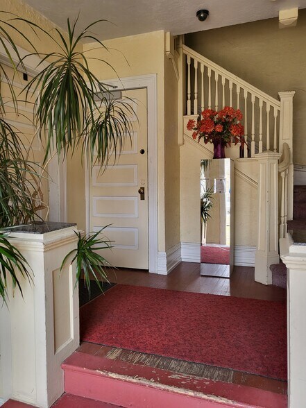 More Photos Of 1560 Gilpin St, Denver Apartments For Sale