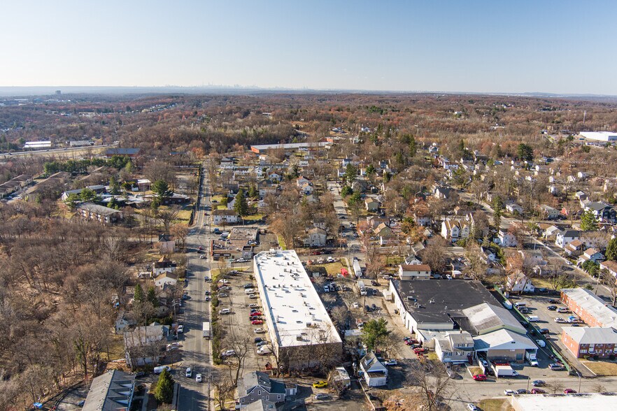 More Photos Of 310 Roosevelt Ave, Spring Valley Freestanding For Lease